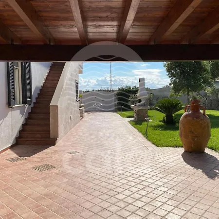 Giulietta Villa Torre Lapillo